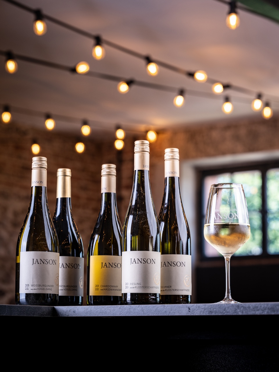 Die Weinauswahl für eine Hochzeit auf Schloss Janson.